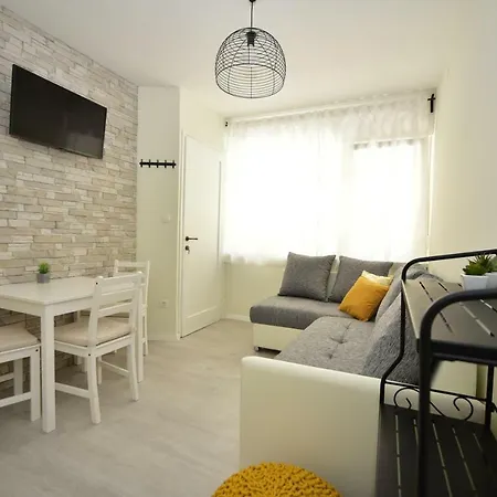 Fjaka Apartmán *